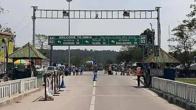 India-Nepal-Border-(1)-1778065833764_v