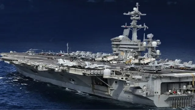 Aircraft-carrier-USS-Abraham-Lincoln